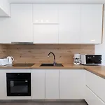 Diadora Apartman *